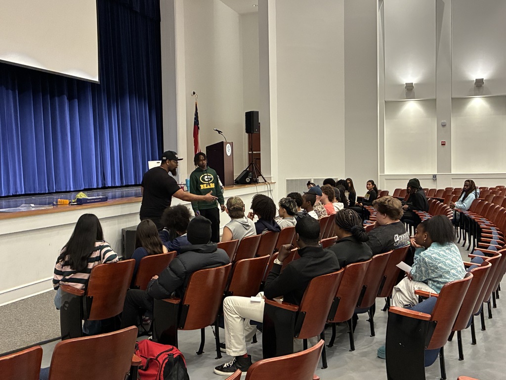 speaking to athletes 