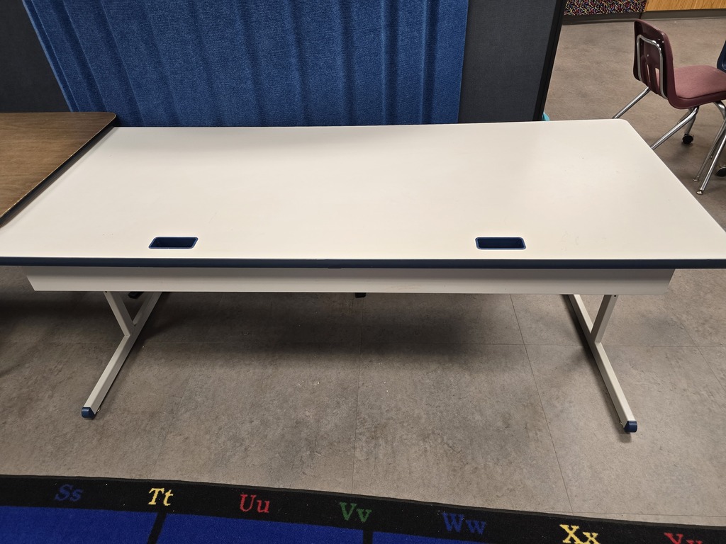 computer table