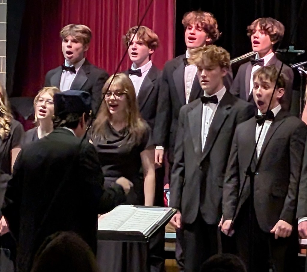 PXL_20251210_010425787