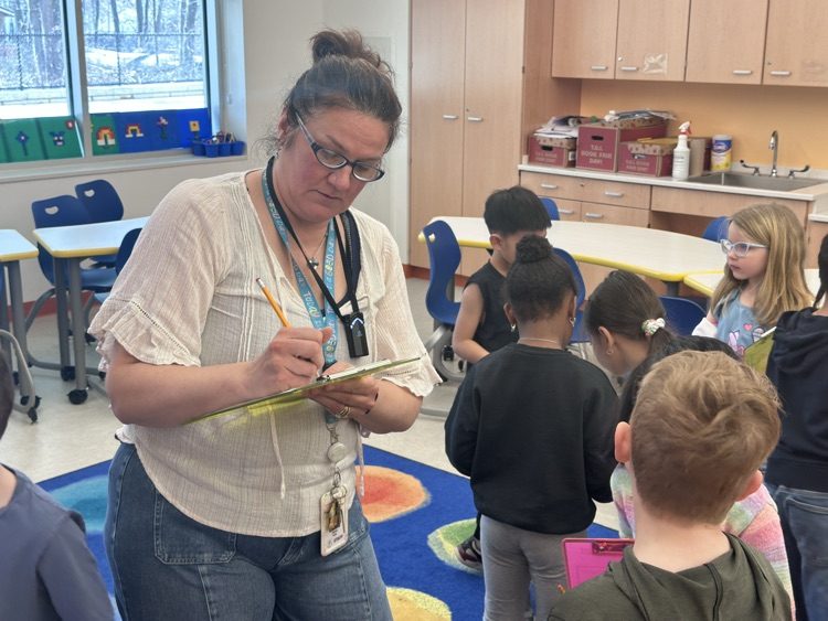 Mrs Kelly works with students