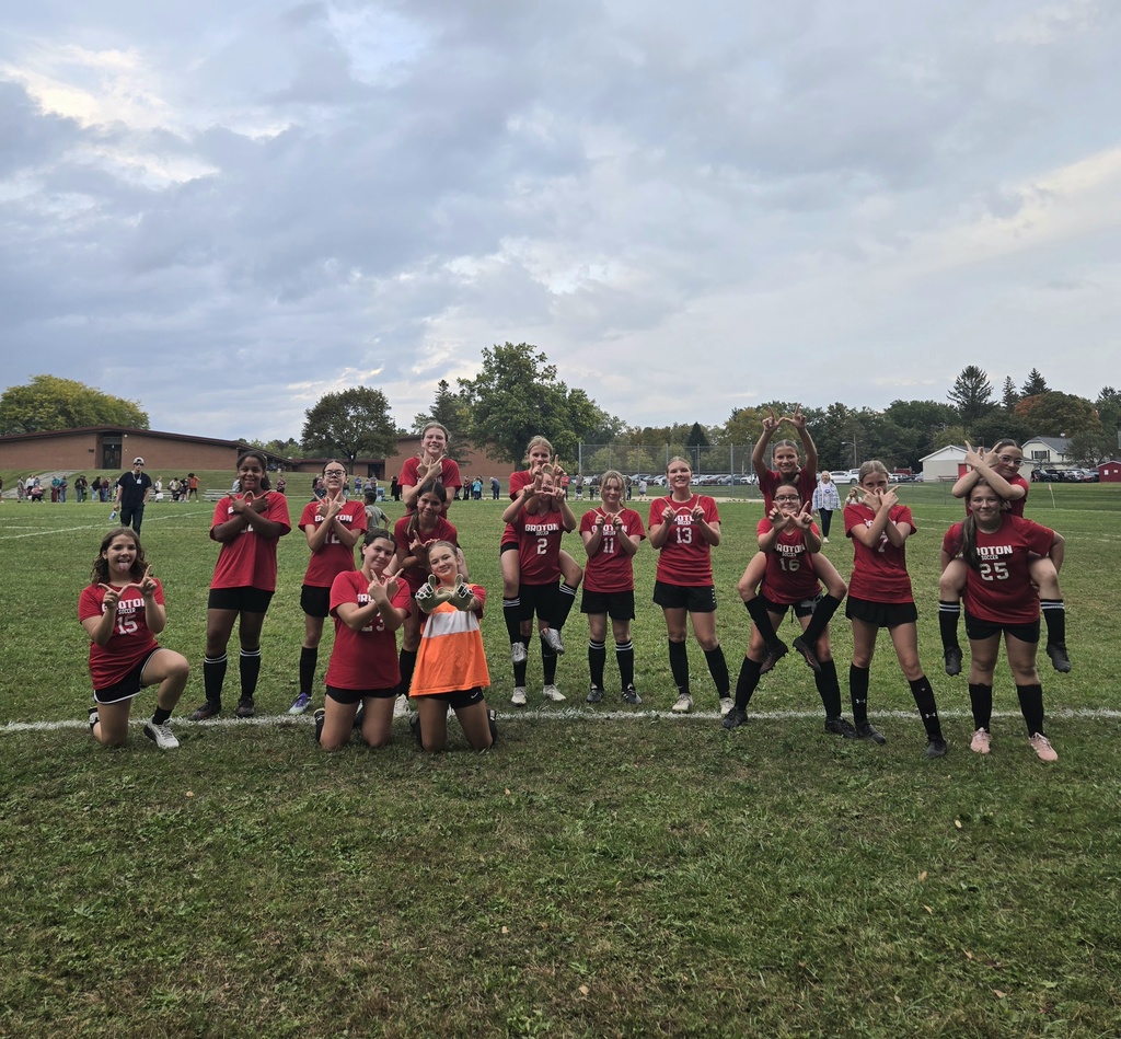 Girls Mod Soccer WIN 