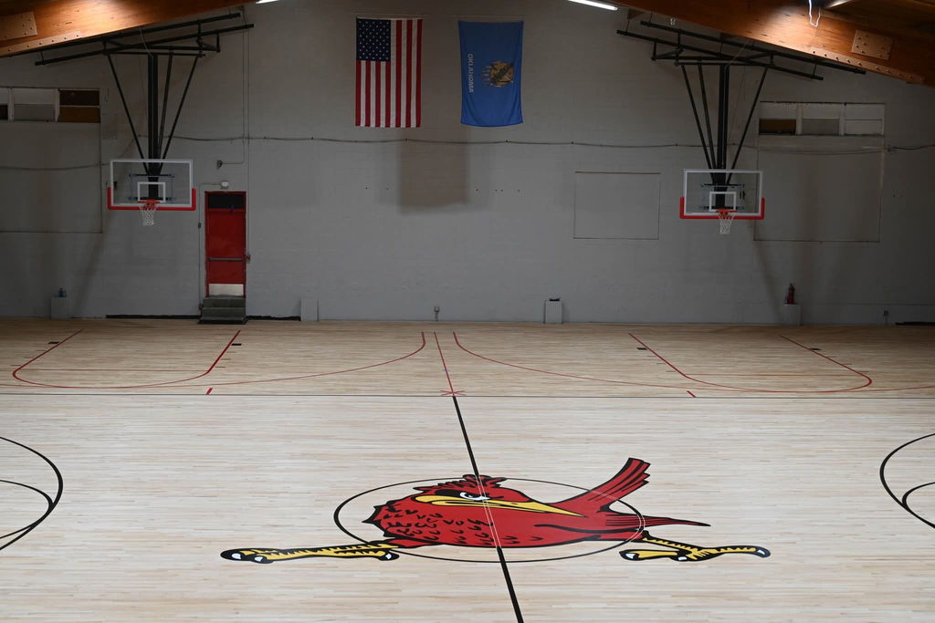 Middle School Gym Foor Refinish