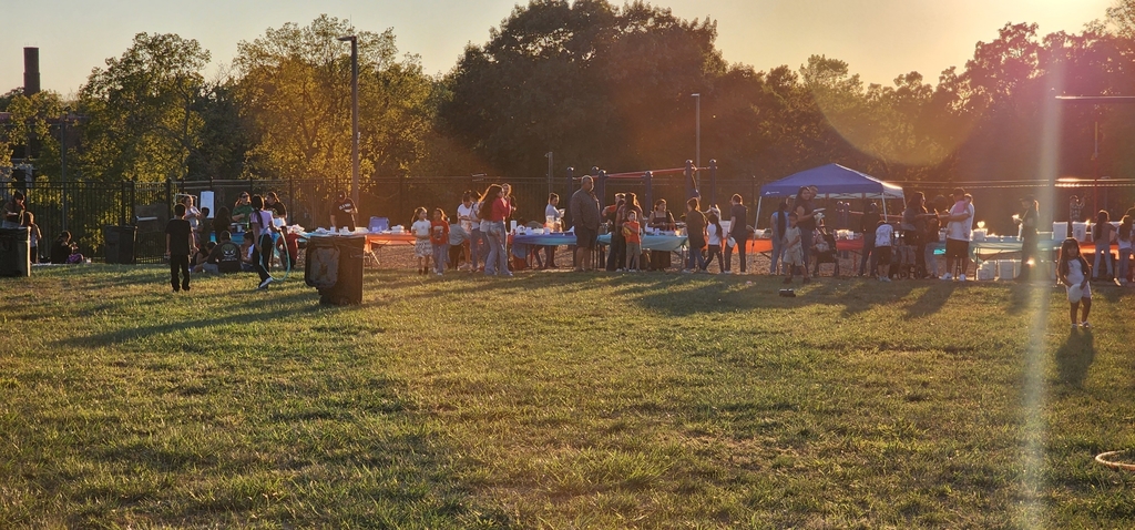 People lining up to get food 