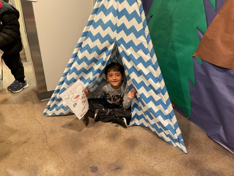 tent and kid