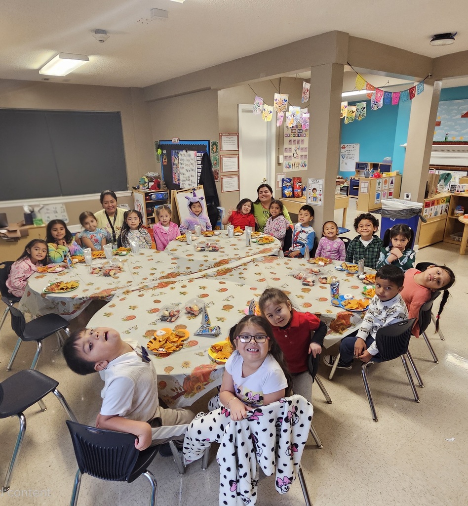 Ms. Pricila’s Pre-K class enjoyed a beautiful moment together: