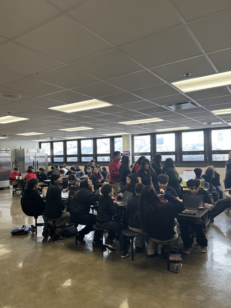 Silver students in the cafeteria