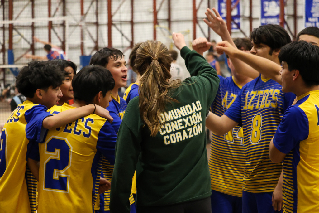 boys volleyball