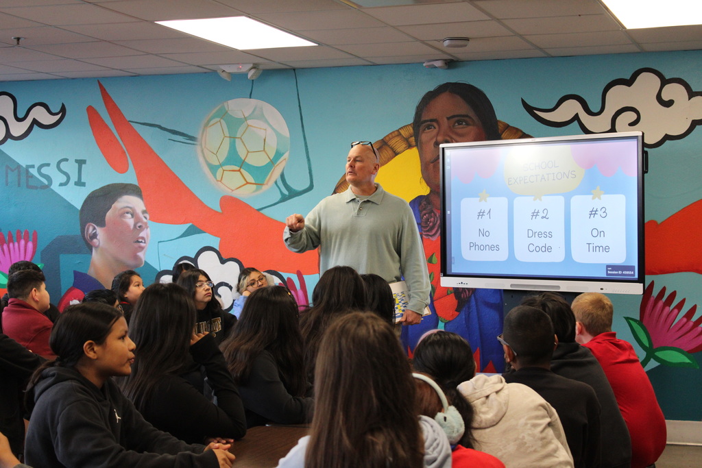 5th graders visiting our middle school building