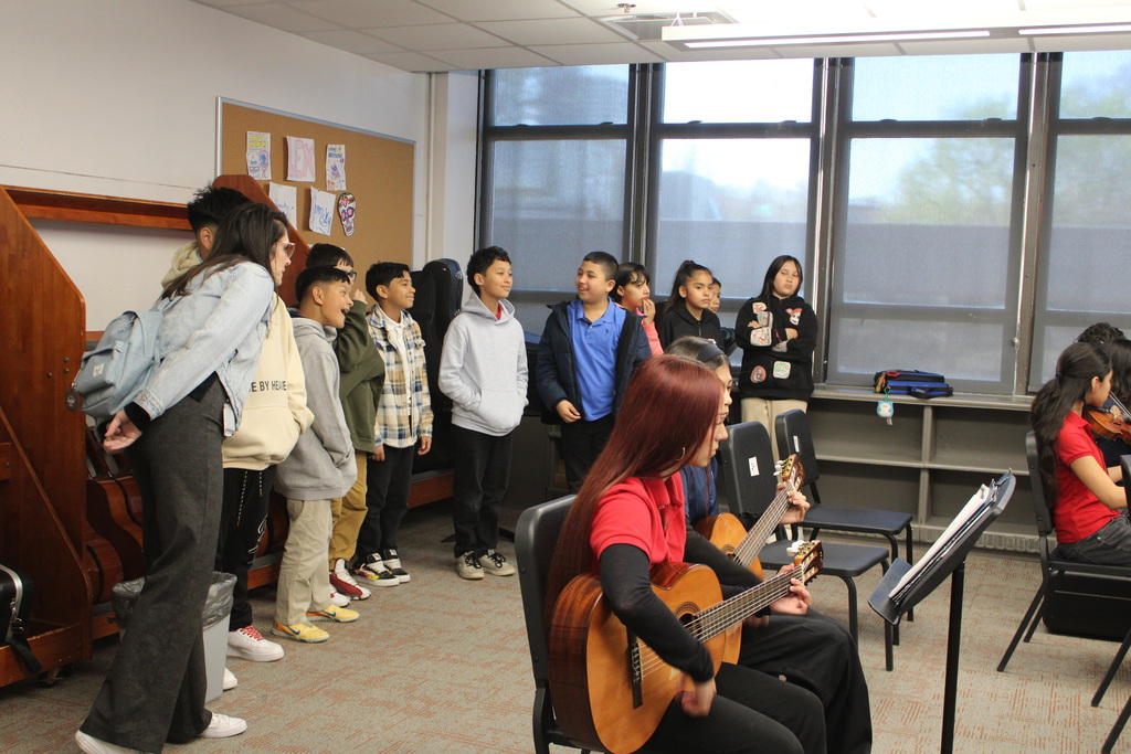5th graders visiting our middle school building