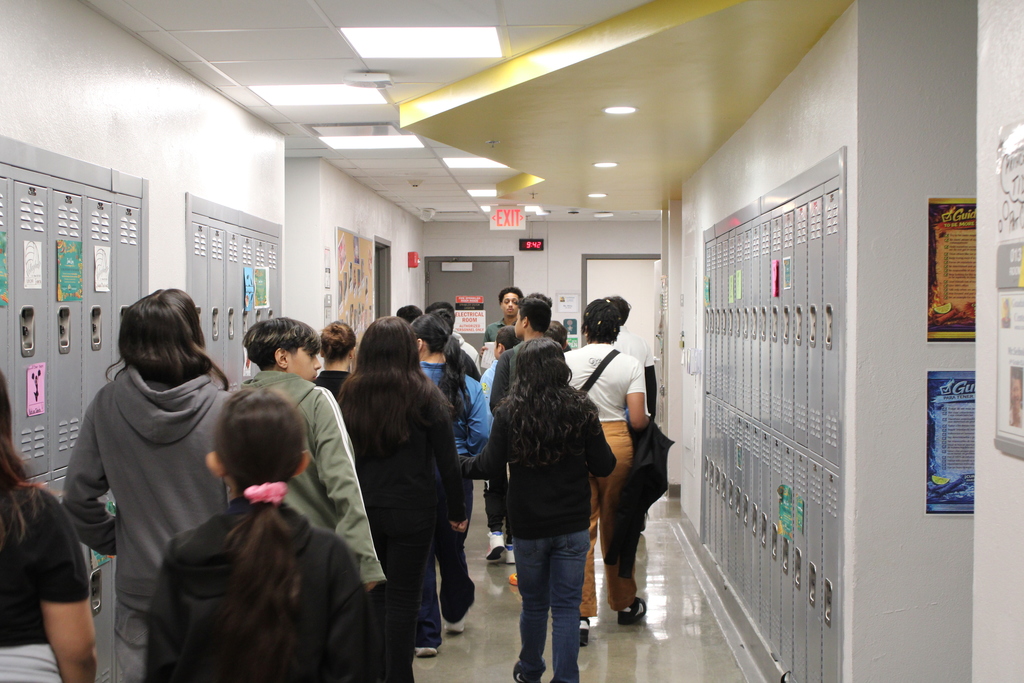 5th graders visiting our middle school building
