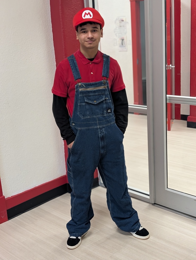 student dressed as Mario