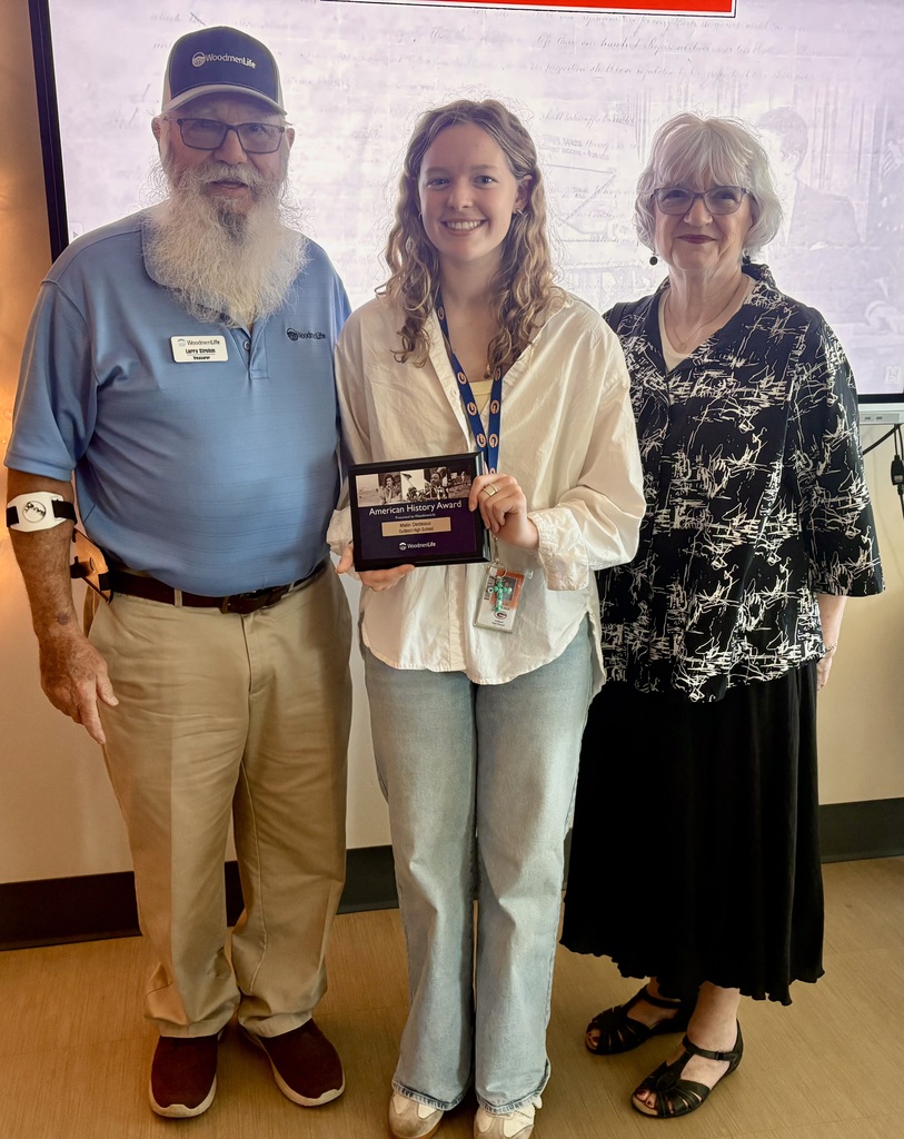 Malin D awarded American History award by WoodmenLife