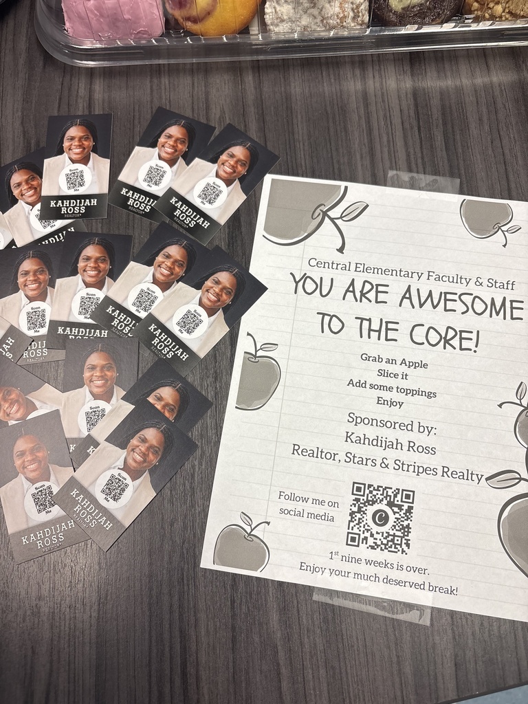 Business cards for Kahdijah Ross with Stars & Stripes Realty