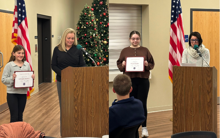 citizenship award winners from River Trail and viking accepting awards at the Exchange Club of Gurnee meeting