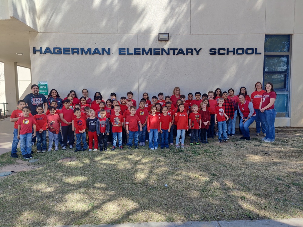 Hagerman Elementary Stands with Roswell High