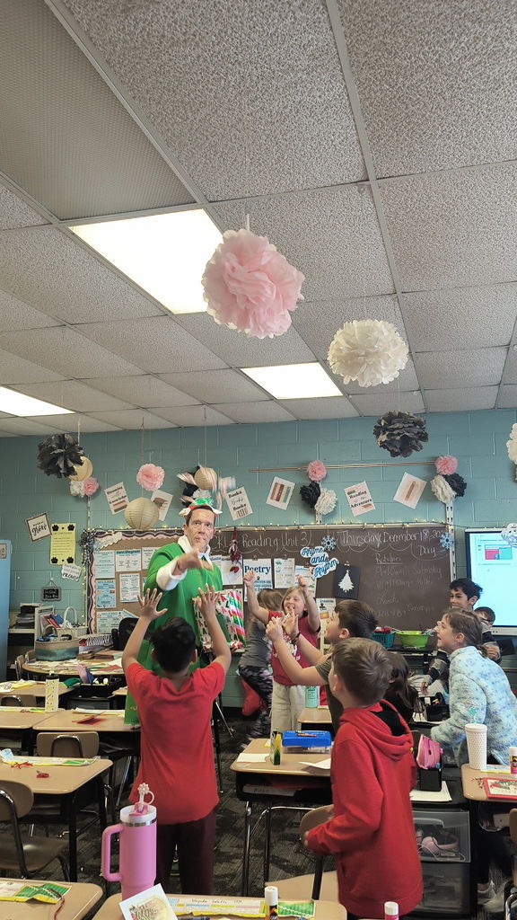 Buddy visiting Kindergarten