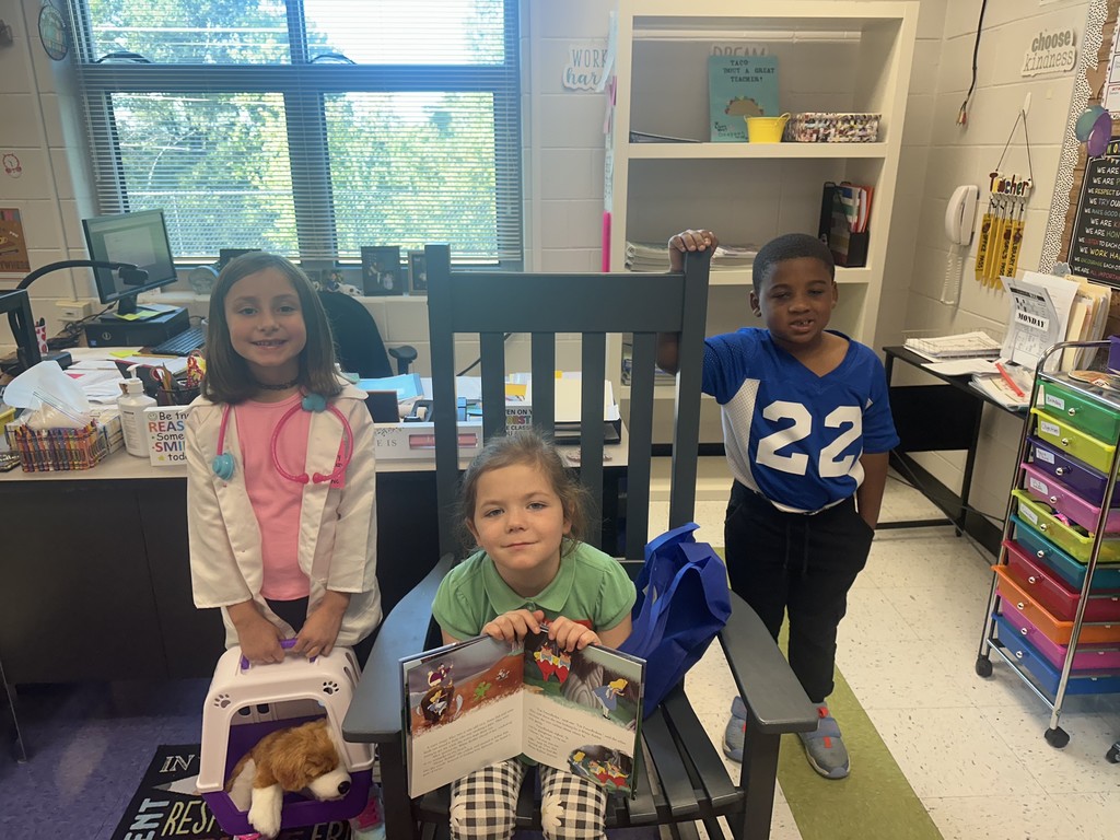 Kindergarten Students Dress for Career Day