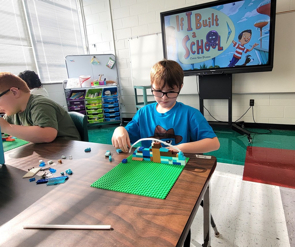"If I Could Build a School" STEAM Activity at Scottsburg Elementary