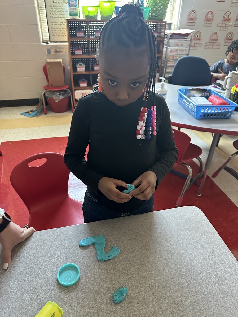 Using PlayDough for Number Formation
