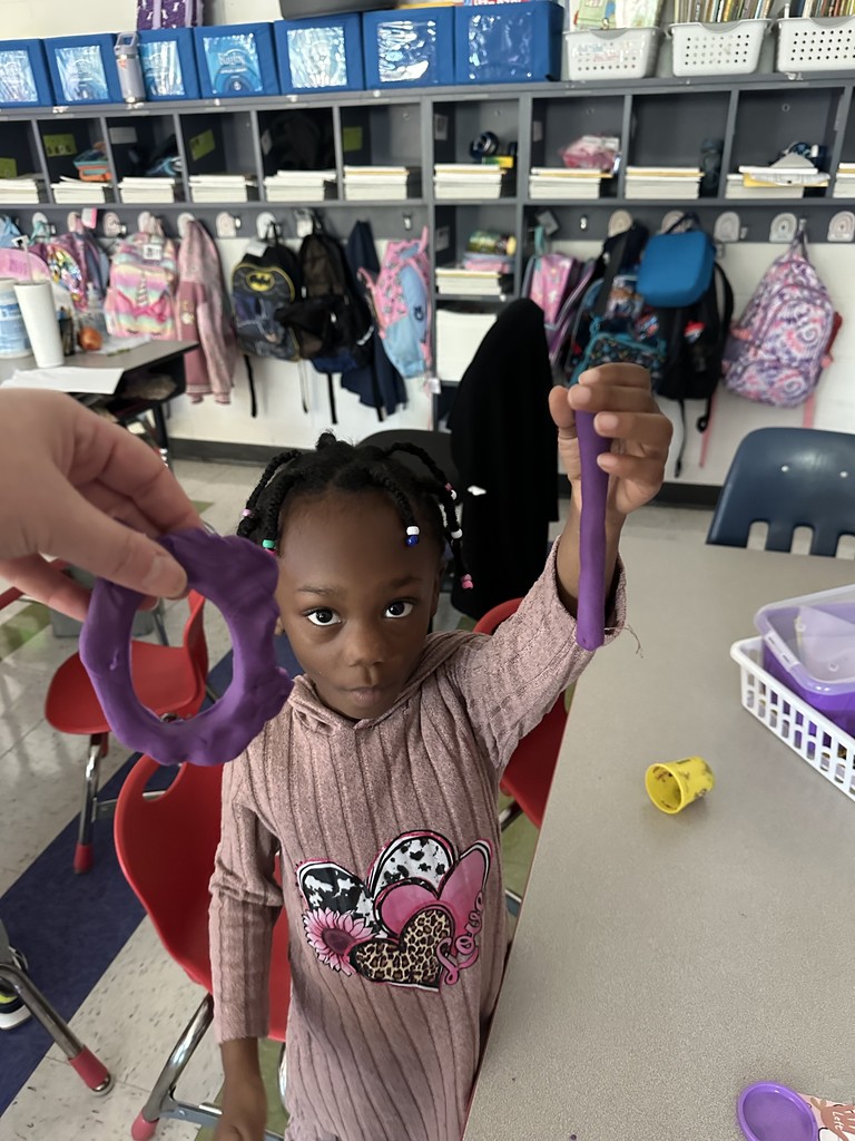 Using PlayDough for Number Formation