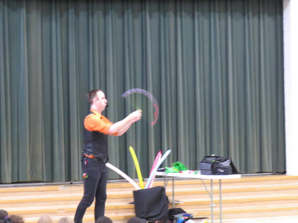 Students at Scottsburg Elementary Enjoy The NED Show