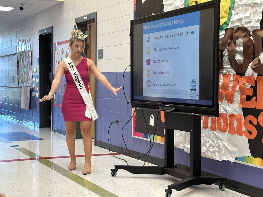 Miss Virginia Visits SBE 1st Graders