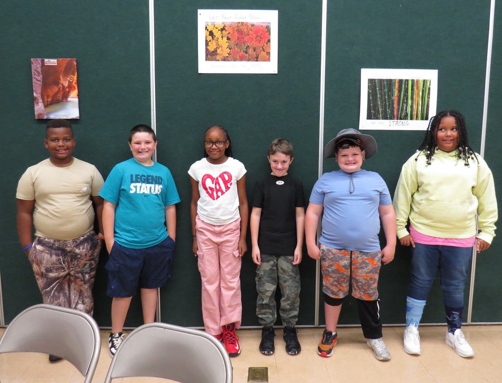 Students and Staff Participate in Wacky Wednesday at Scottsburg Elementary