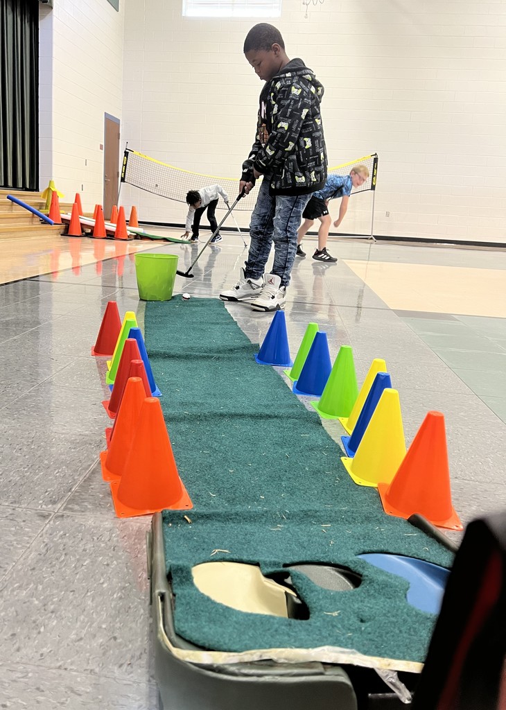 Students at Scottsburg Elementary Enjoy Learning Strategies for Miniature Golf During PE