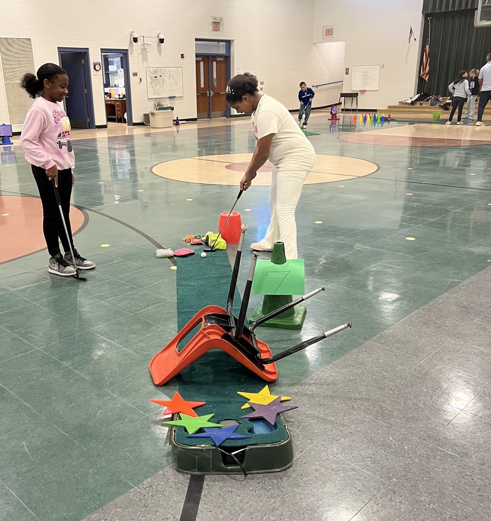 Students at Scottsburg Elementary Enjoy Learning Strategies for Miniature Golf During PE
