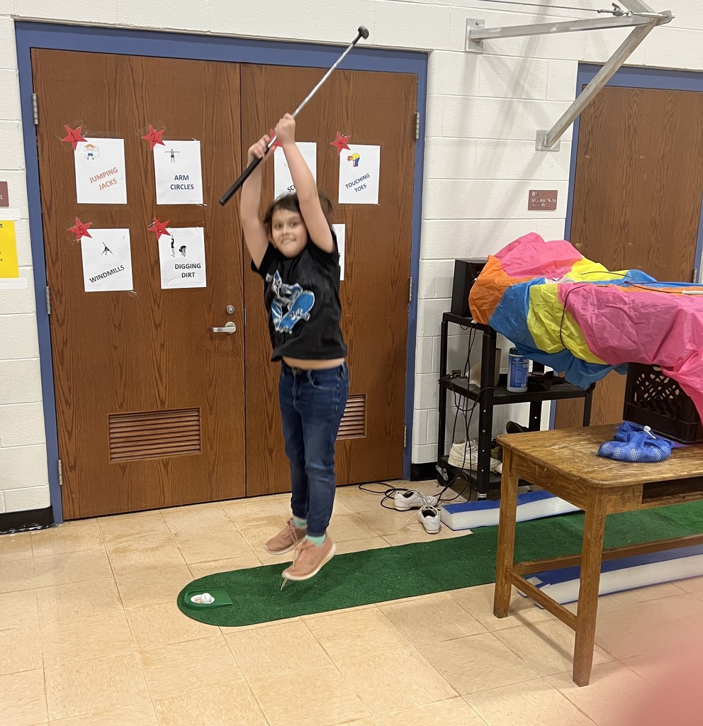Students at Scottsburg Elementary Enjoy Learning Strategies for Miniature Golf During PE