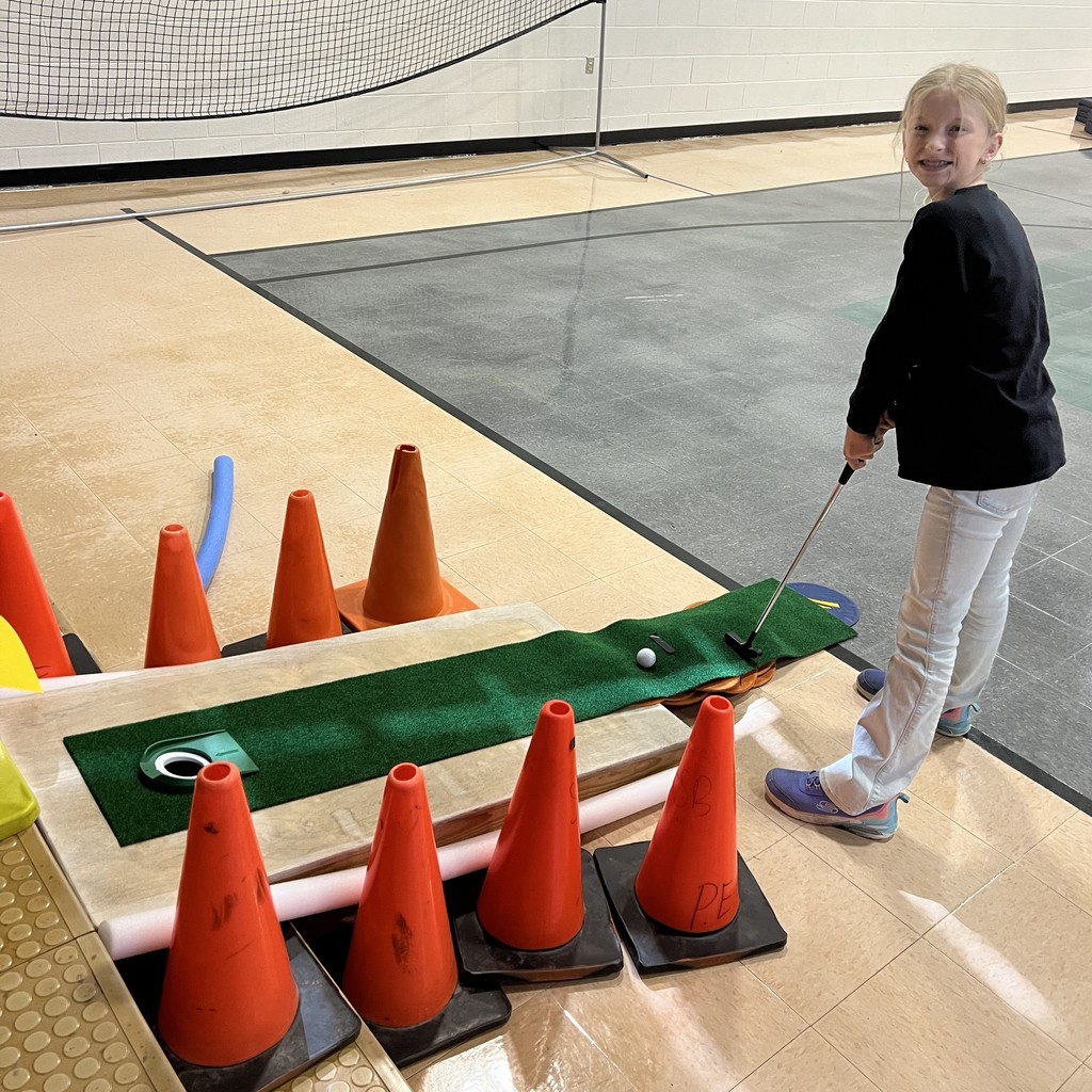 Students at Scottsburg Elementary Enjoy Learning Strategies for Miniature Golf During PE