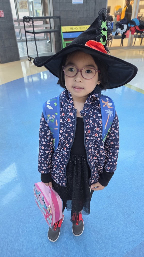 Witch and Wizard Spirit Day!