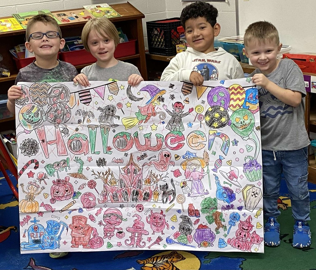 Students Work Together to Complete Halloween Posters