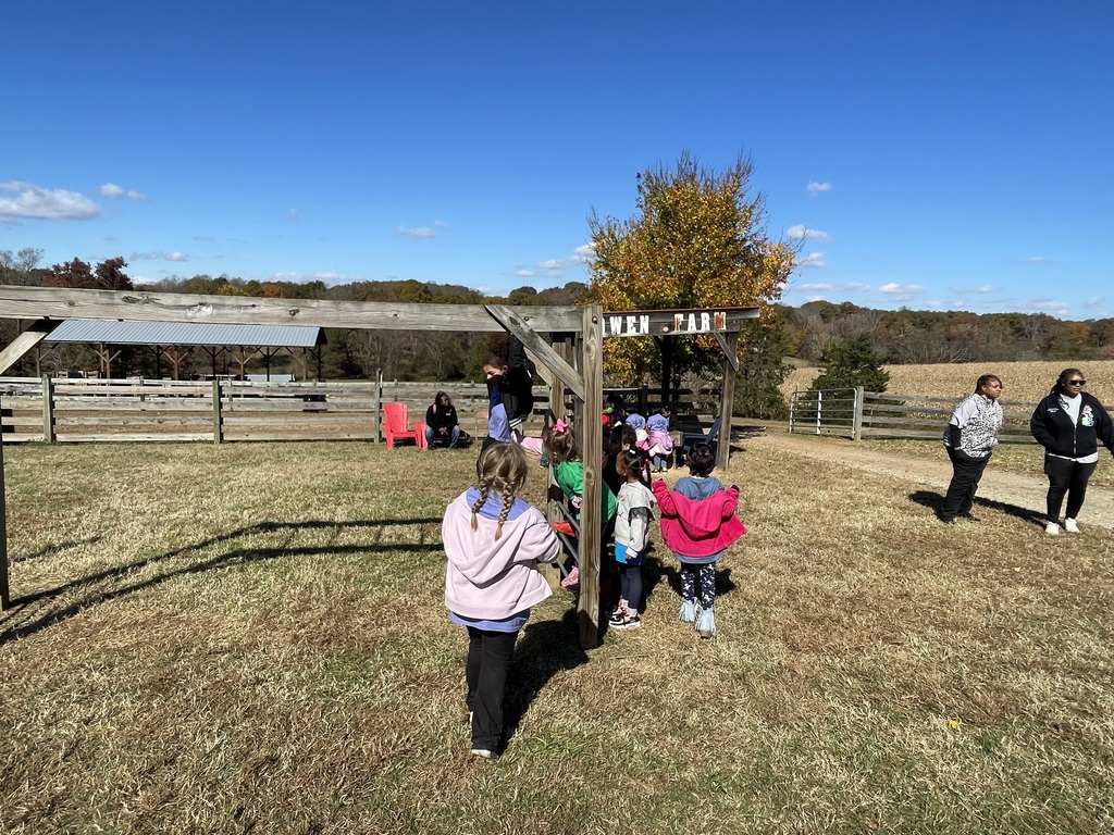 Mrs. Rich's Class Visits Owen's Farm