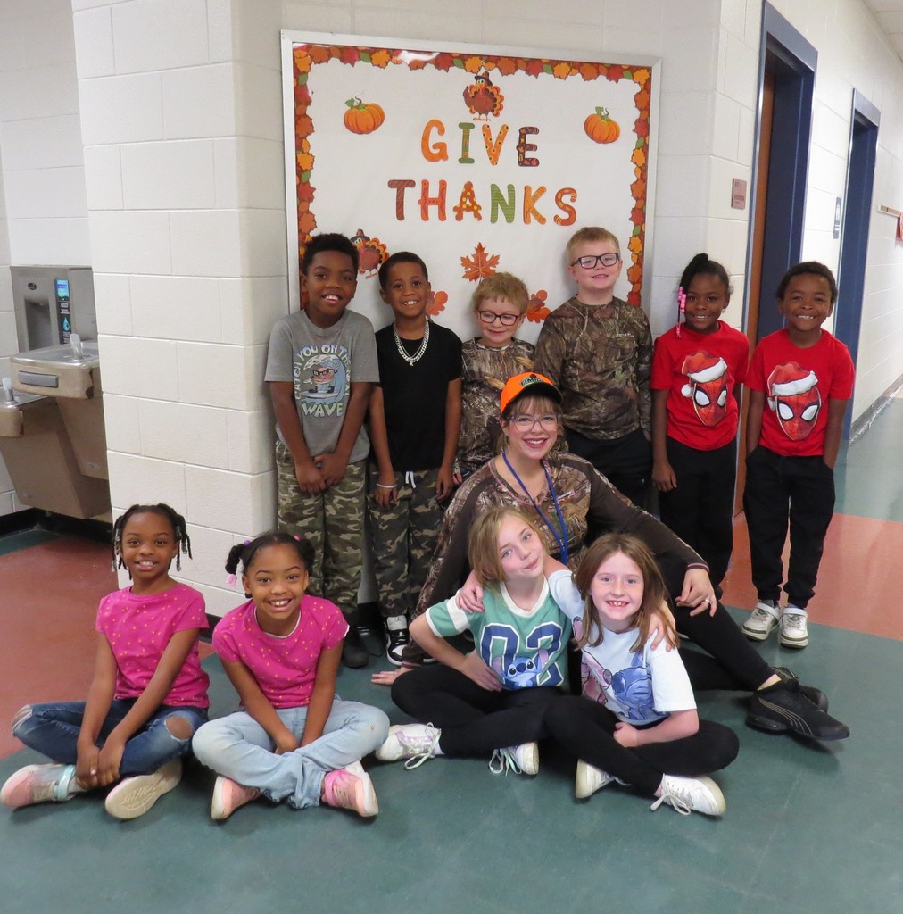 Dress Alike Twin Day Held at Scottsburg Elementary