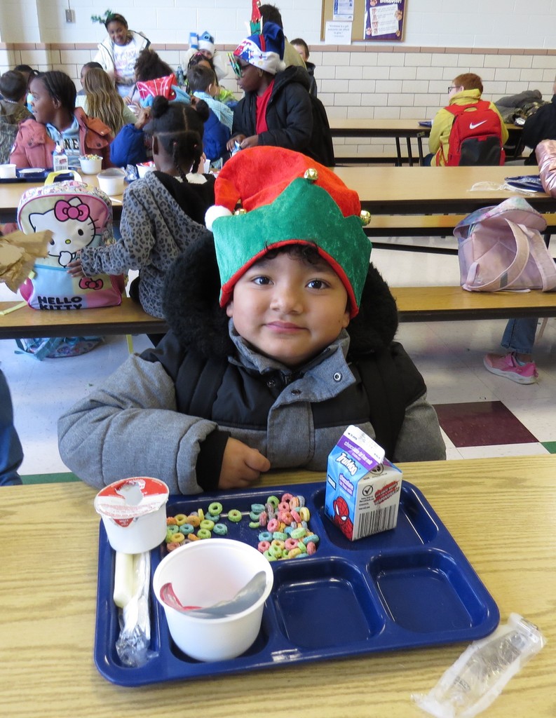 Students and Staff at Scottsburg Elementary Have Enjoyed Showing Their Holiday Spirit
