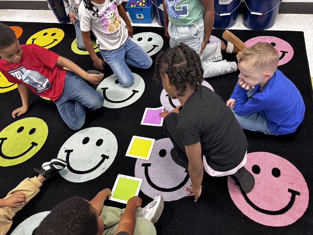Spiro indi helps first graders learn sounds