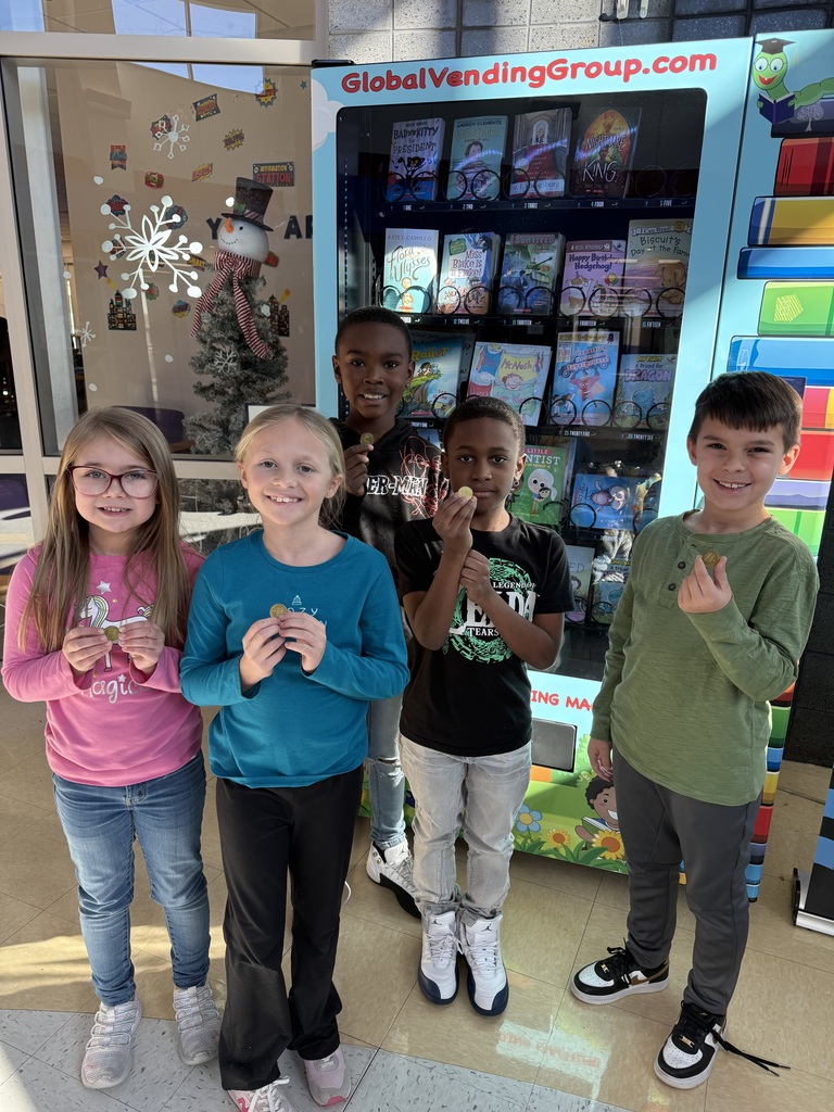 Students in Mrs. Newbills 2nd Grade Class Exchanged Their Tokens for  a New Book!