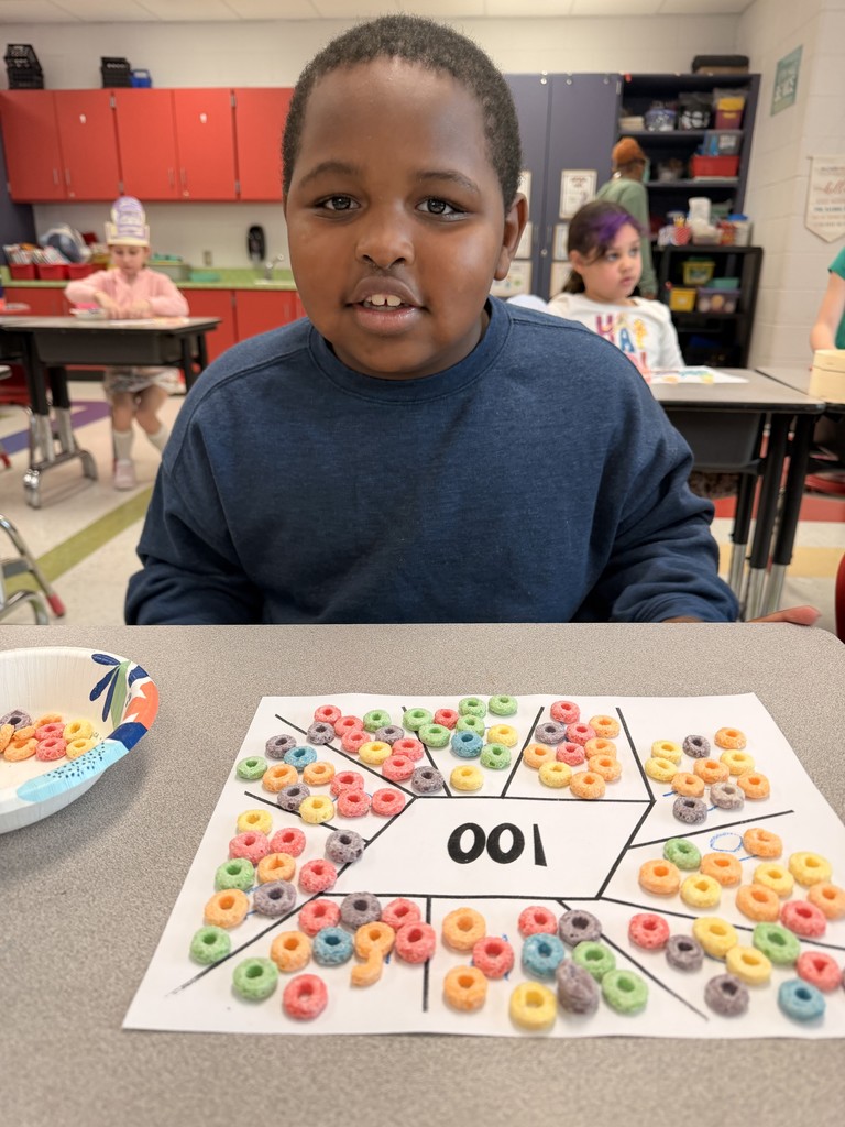 Mrs. Chandler's Class Celebrate the 100th Day of School