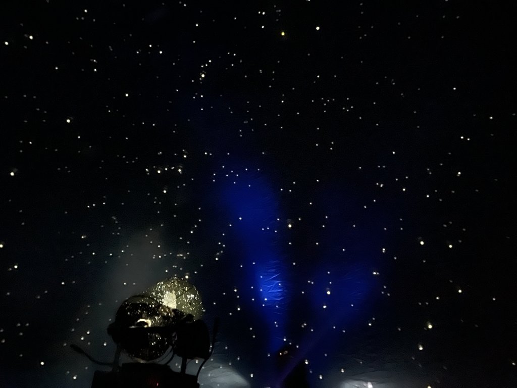 Planetarium Visits SBE 4th graders.