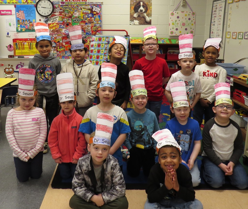 Read Across America Celebrated at Scottsburg Elementary