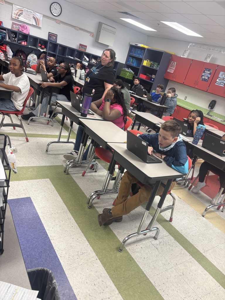 Mrs. Sheppherd's 5th Graders Measure Angles