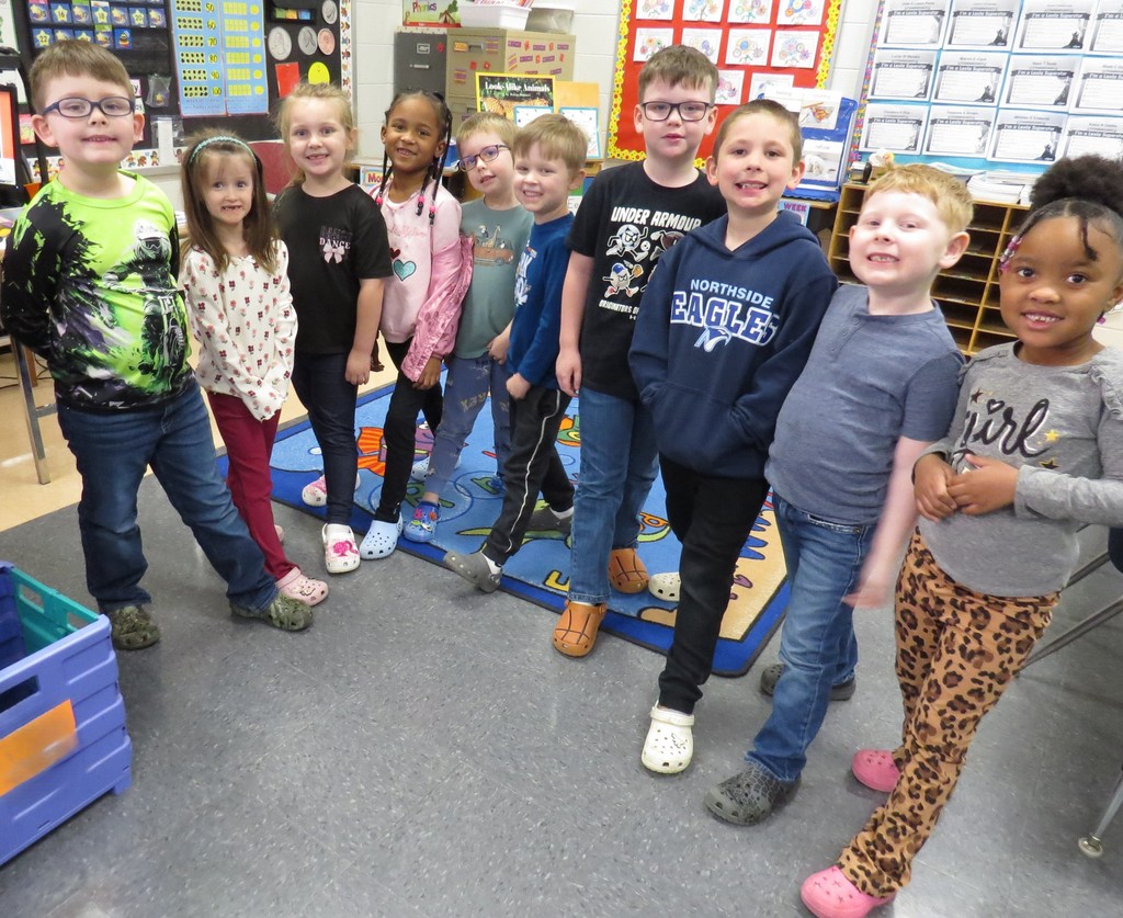 "Rockin In Crocs" School Spirit Day Celebrated At Scottsburg Elementary