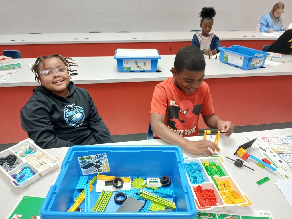 Third graders making simple machines using Lego Education kits