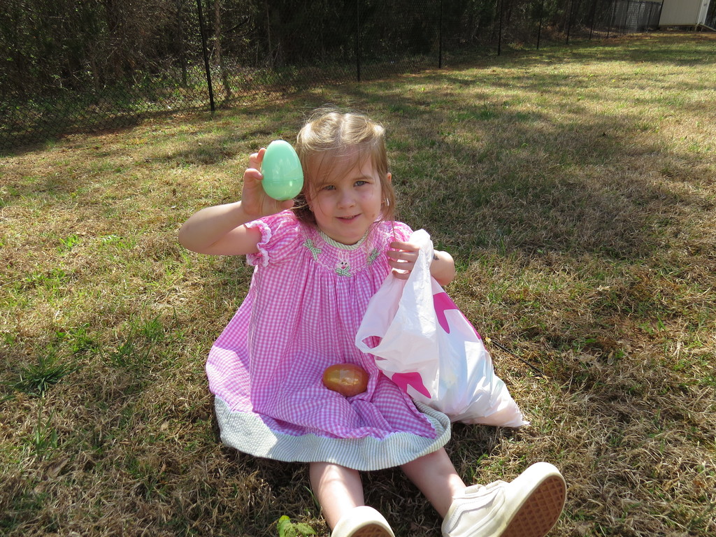 Students Enjoy An Easter Egg Hunt