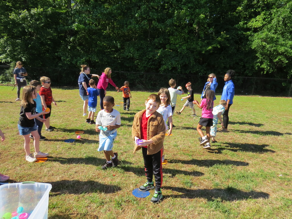 Scottsburg Elementary Students Enjoy Field Day Activities