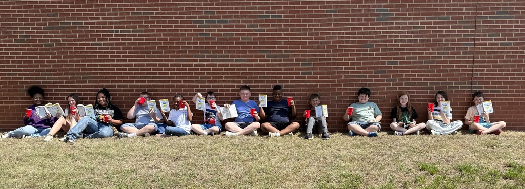 Fourth Grade Students Enjoy Reading "The Lemonade War" by Jacqueline Davies During Reading Class