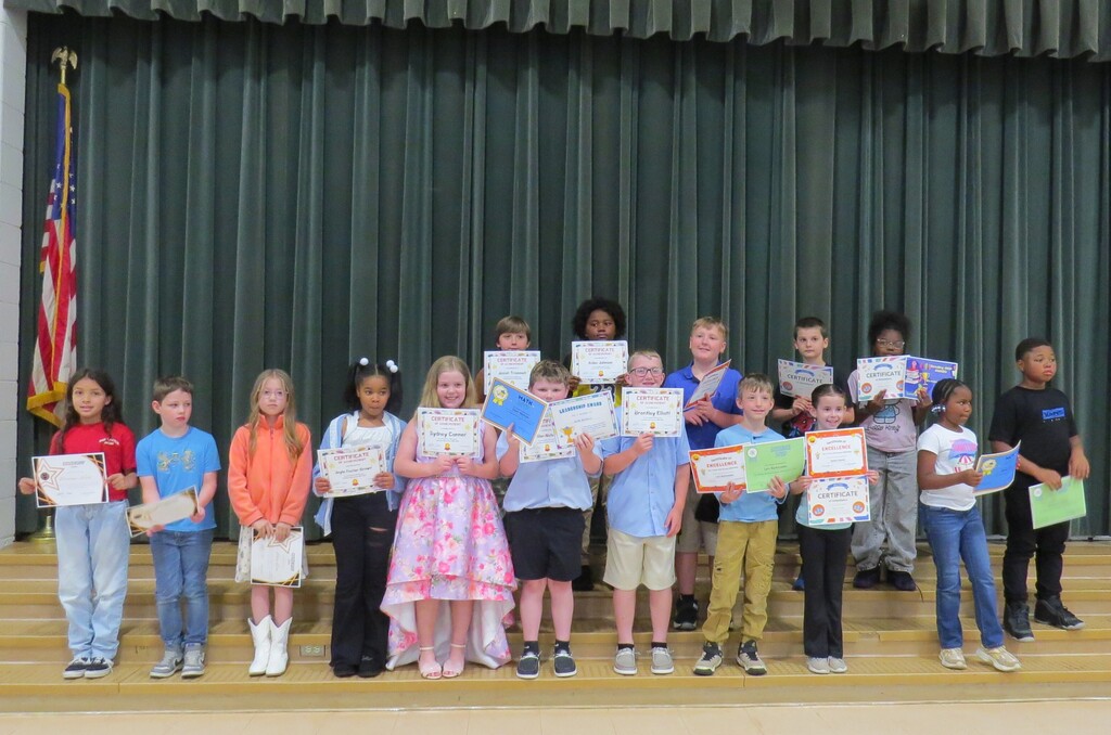 Scottsburg Elementary Award's Day