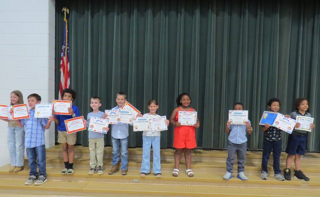 Scottsburg Elementary Award's Day