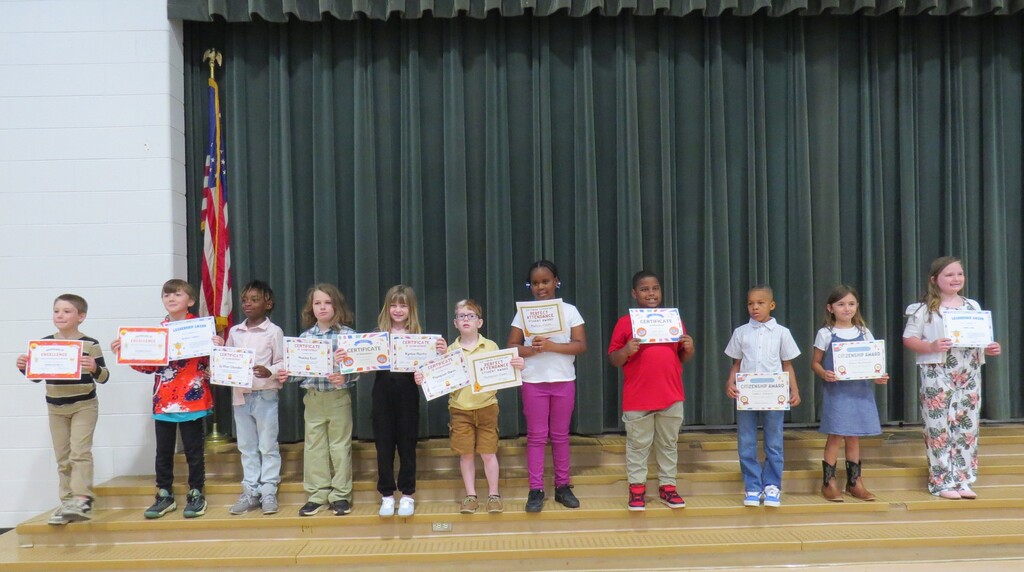 Scottsburg Elementary Award's Day